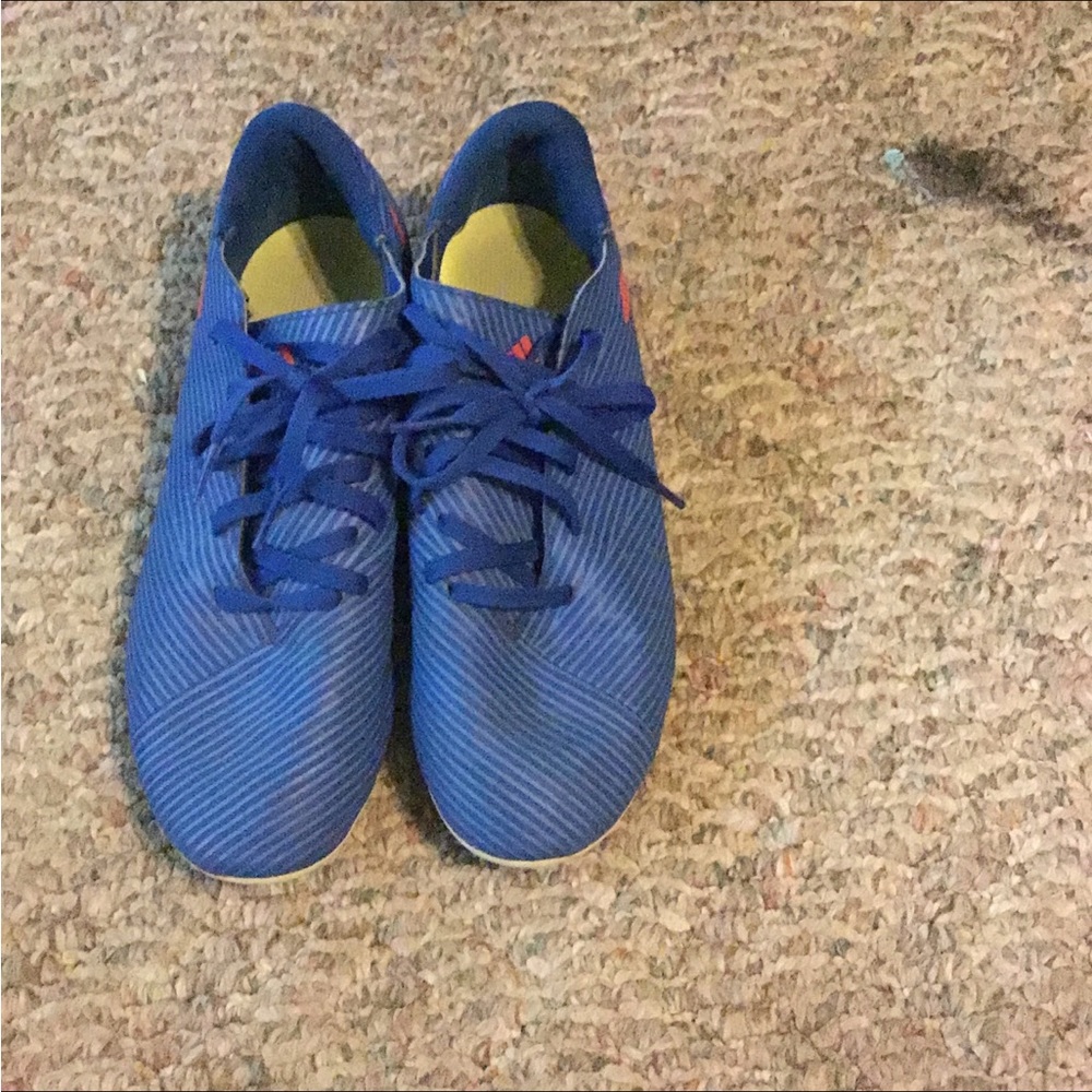 Boy’s soccer shoes